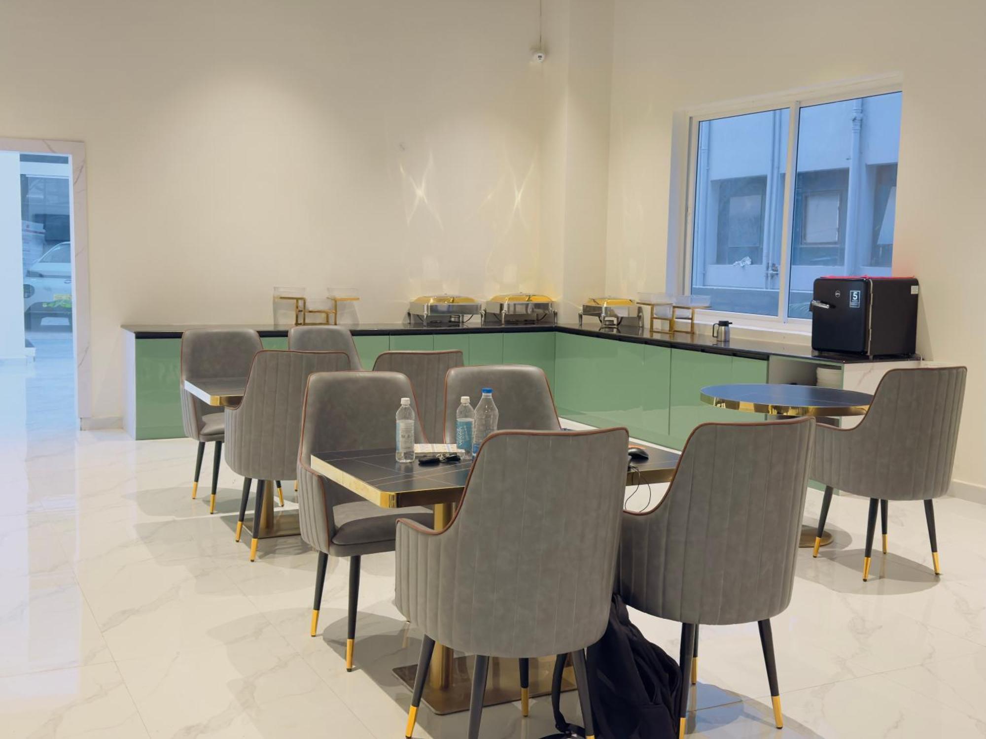 White Ridge Premium Hotel 海得拉巴 外观 照片